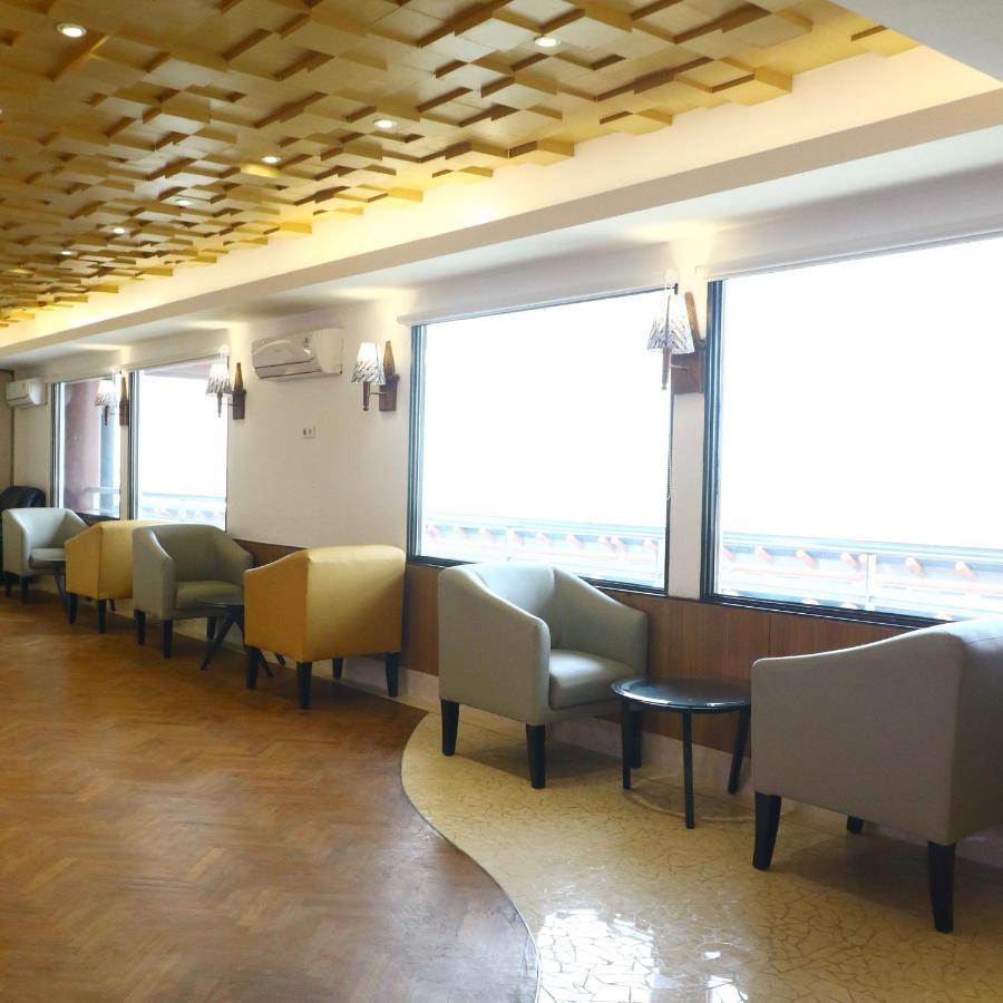 雅加达机场酒店 当格浪 外观 照片